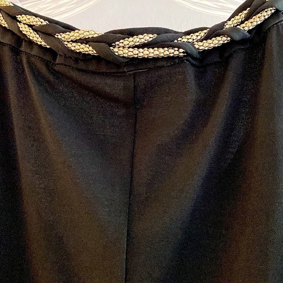 Dress cocktail black shift dress Flowing style silver braiding around the neck M - Picture 7 of 10